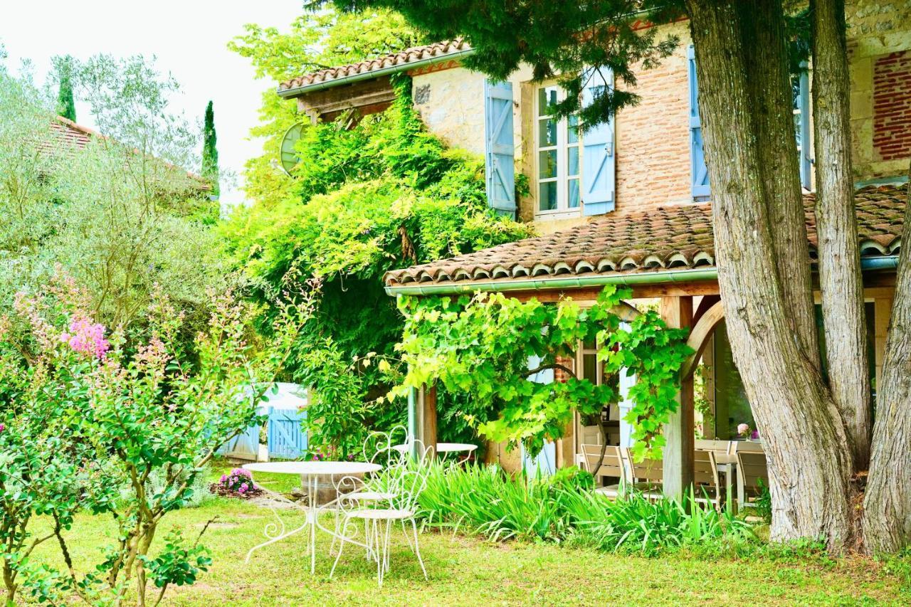 Bed and Breakfast Le Relais Des Anges Mercuès Esterno foto