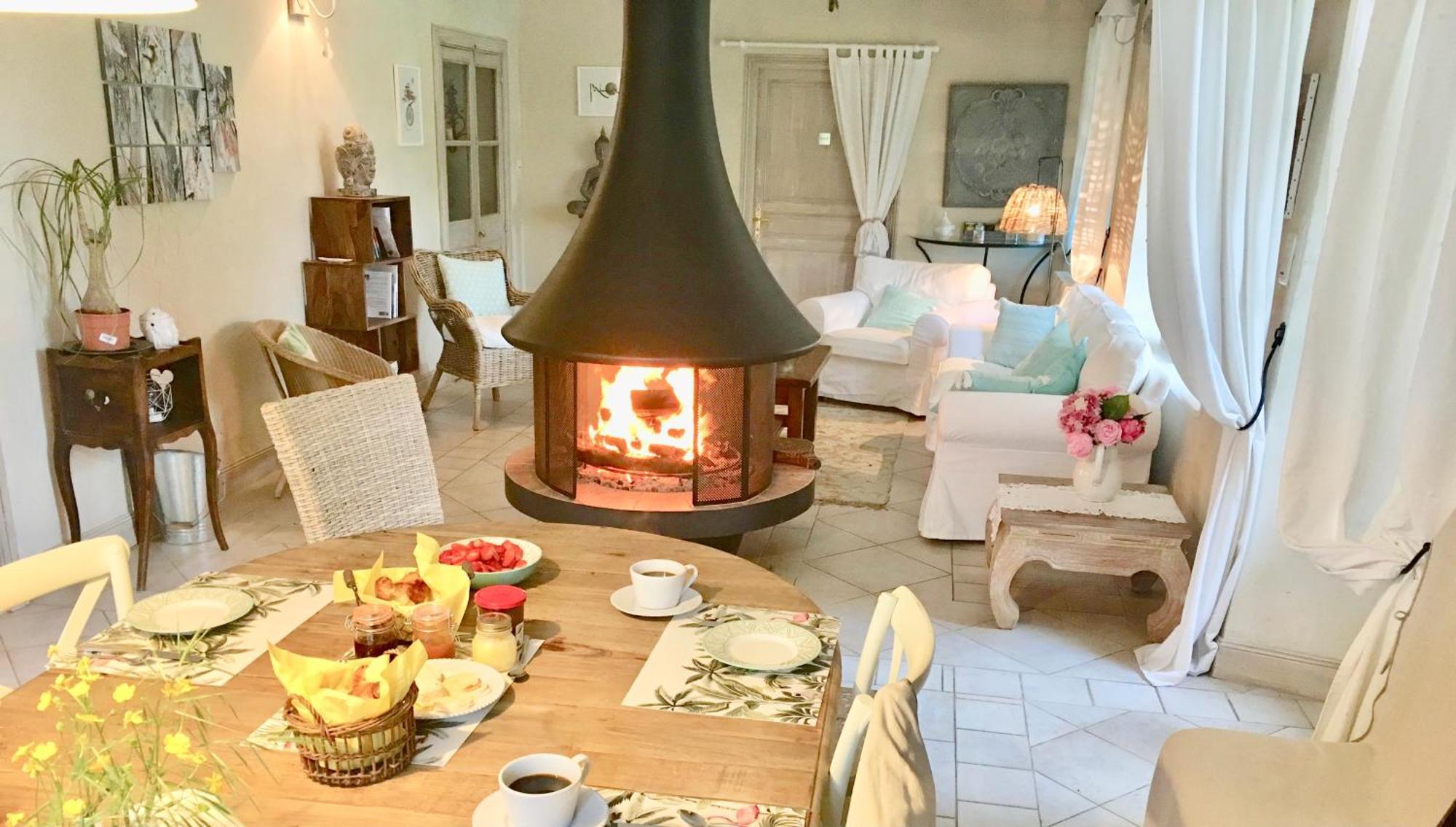 Bed and Breakfast Le Relais Des Anges Mercuès Esterno foto