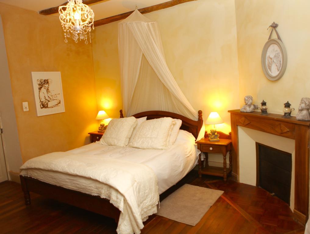 Bed and Breakfast Le Relais Des Anges Mercuès Esterno foto